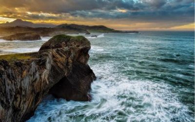 La postal de Llanes más vendida de la historia