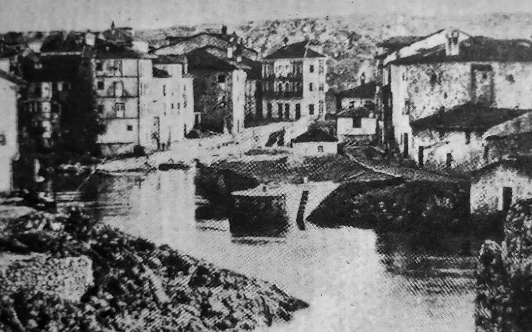 EN PRO DEL PUERTO | BUCEANDO POR “EL PUEBLO”  |   AÑO 1920