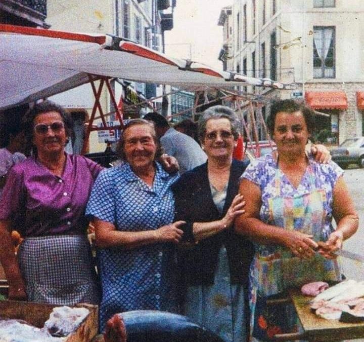 MUJERES DE REMANGU