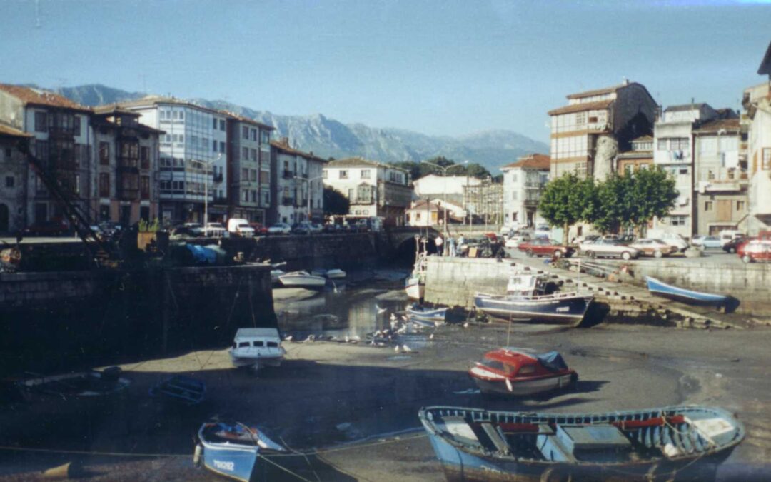 BUCEANDO EN “EL ORIENTE DE ASTURIAS”  AÑO 1957