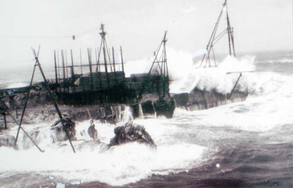 EN CIERNES, EL ESPIGÓN | AÑO 1899