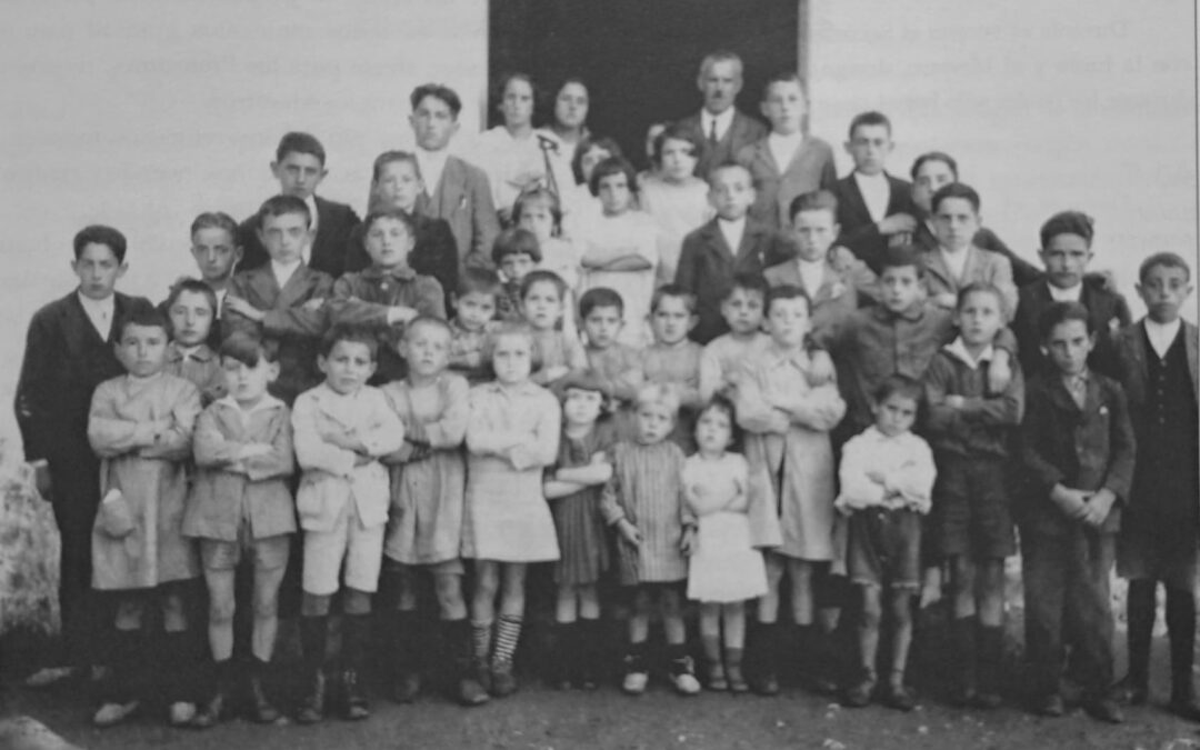 LA ESCUELA MIXTA “GUTIÉRREZ PELÁEZ” DE PIEDRA | LA FORTUNA QUE VINO DEL MAR