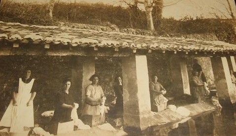 SUSTO EN EL LAVADERO | AÑO 1925