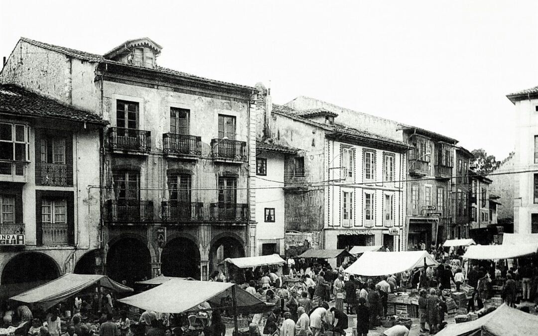 ESPECIALIDADES EN LOS PUESTOS DEL ANTIGUO MERCADO DE LLANES