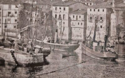 AÑO 2010, ¿SABÍAIS QUE EL PUERTO DE LLANES FUE UNO DE LOS PRIMEROS QUE SE CONSTRUYÓ EN ASTURIAS?