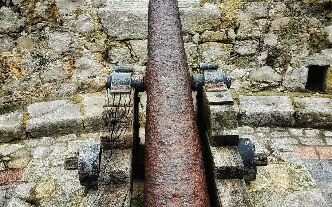 LOS MARINEROS DE LLANES Y LOS CARLISTAS