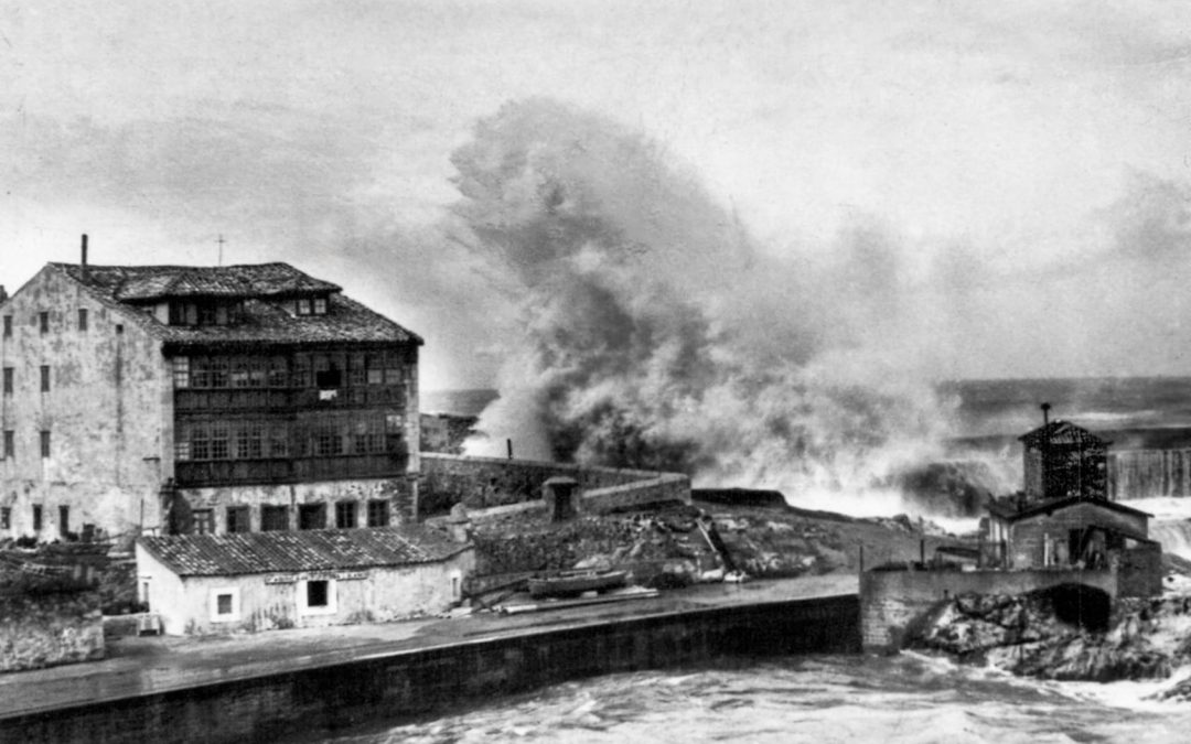 AÑO 1833, OLAS QUE PARECÍAN MONTAÑAS