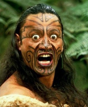 Foto (4) Tatuaje de guerrero maori